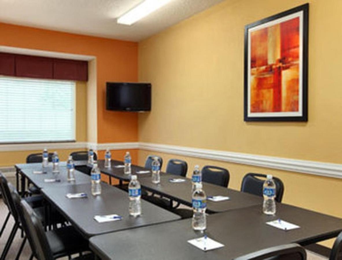 Microtel Inn & Suites By Wyndham Princeton Luaran gambar