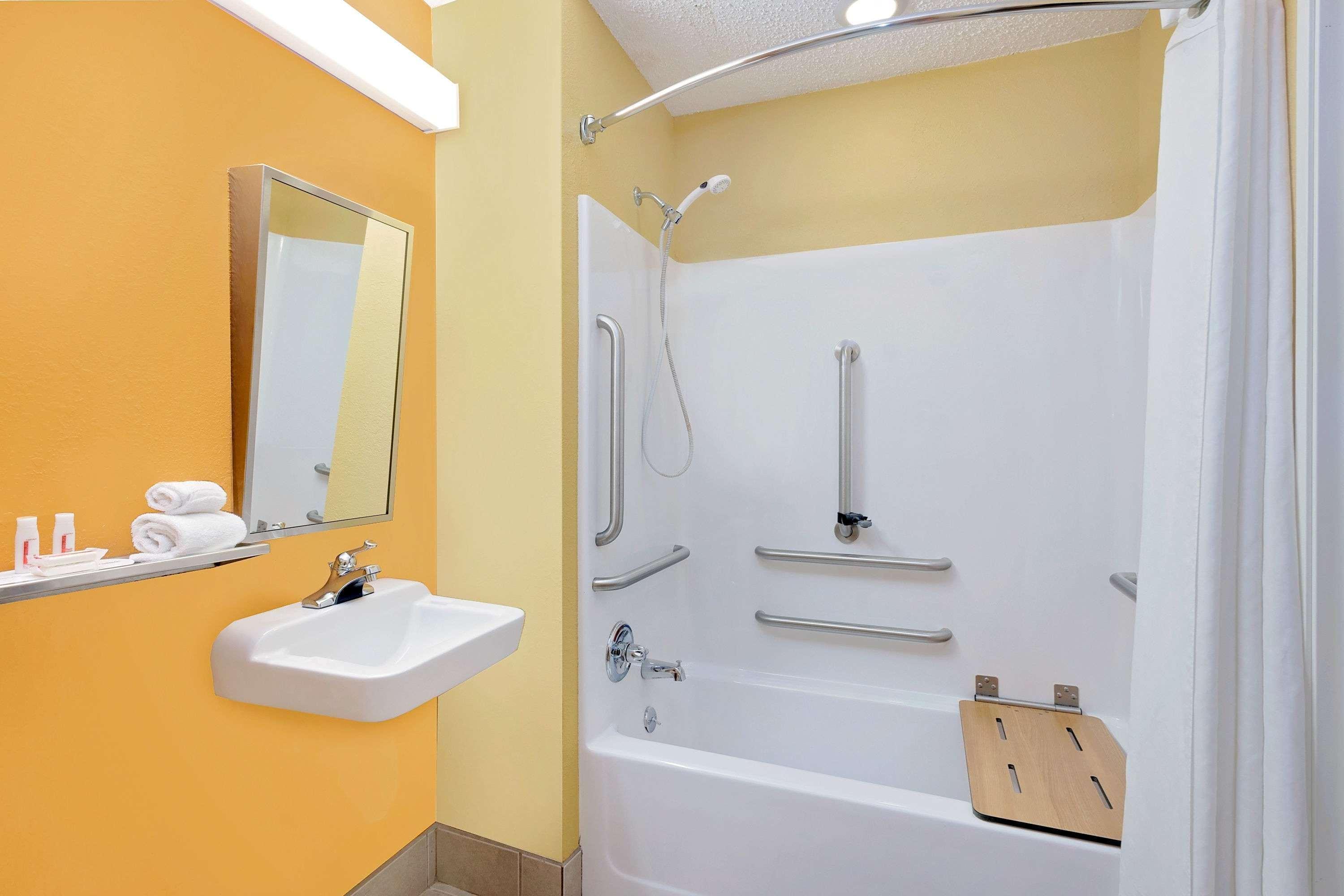 Microtel Inn & Suites By Wyndham Princeton Luaran gambar
